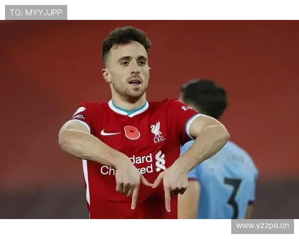 阿尔瓦雷斯与若塔:万金油前锋的战术适配性及进攻效率对比 阿尔瓦雷斯与若塔:万金油前锋的战术适配性及进攻效率对比